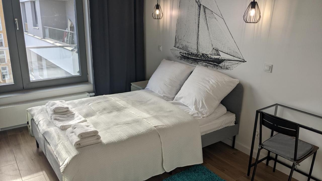 Plac Unii: Rybka Premium Гдыня Экстерьер фото